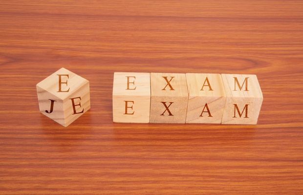 JEE (Main & Advanced)